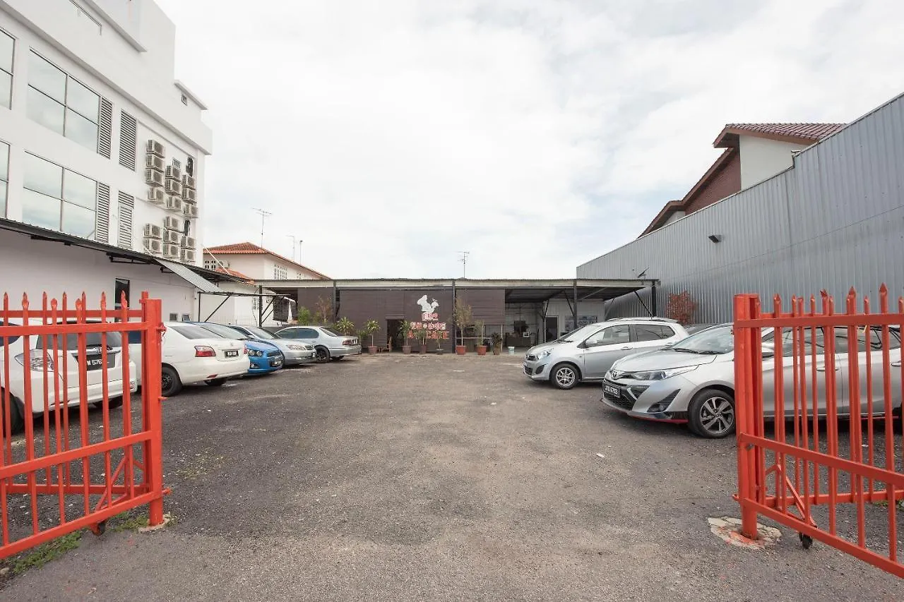 Capital O 90447 Hotel Ezzyhome Kebun Teh Johor Bahru