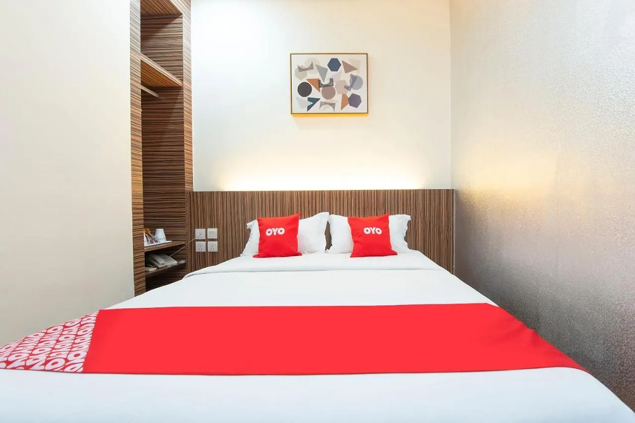 **  Capital O 90447 Hotel Ezzyhome Kebun Teh Johor Bahru Malajsie